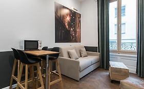 Centre/Place Jaurès * Studios MyCityHome * Mezzanine